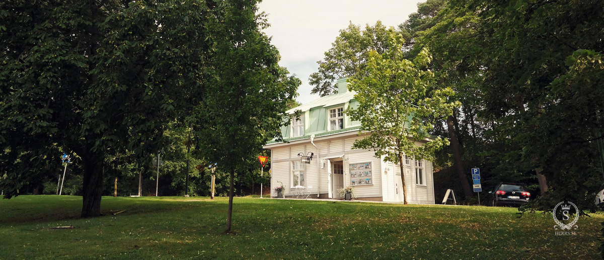 Herr S - Mäklarhuset Älvsjö Långbro Park